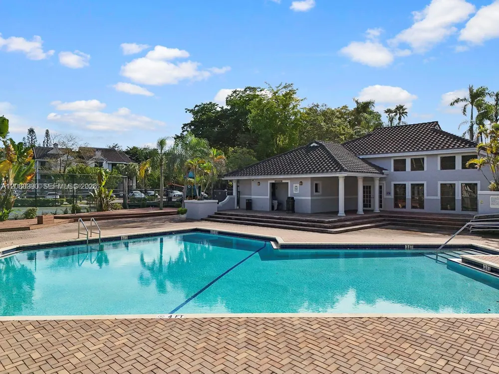 11225 W Atlantic Blvd #302 Coral Springs, FL 33071