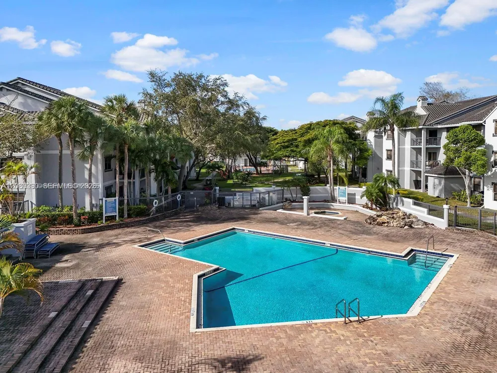 11225 W Atlantic Blvd #302 Coral Springs, FL 33071