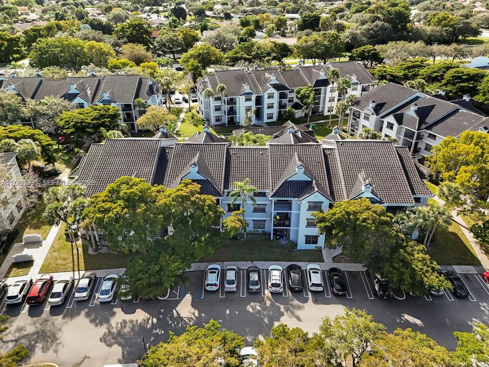 11225 W Atlantic Blvd #302 Coral Springs, FL 33071