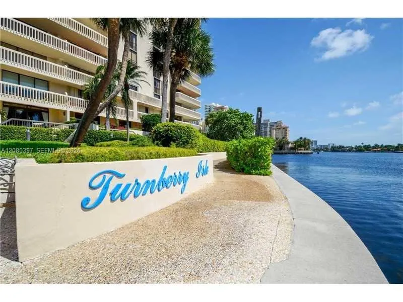 19707 Turnberry Way #4L Aventura, FL 33180