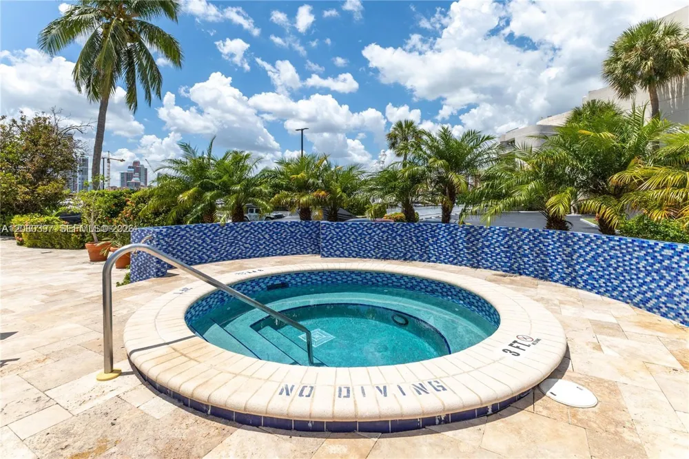 19707 Turnberry Way #4L Aventura, FL 33180