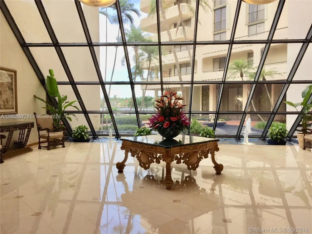 19707 Turnberry Way #4L Aventura, FL 33180