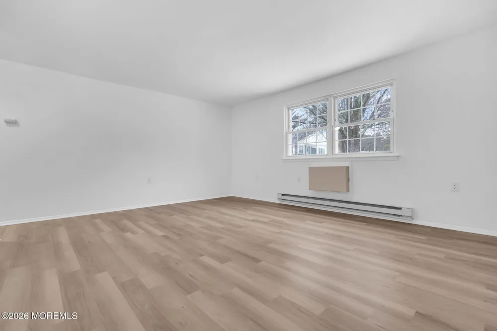 2 Deerfield Drive #52 Whiting, NJ 08759