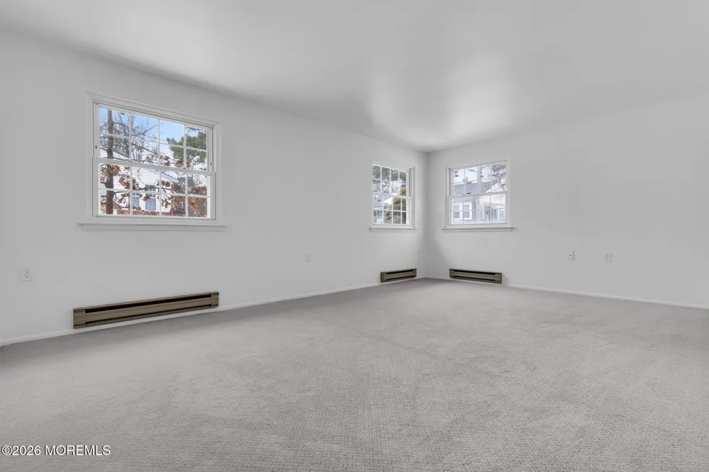 2 Deerfield Drive #52 Whiting, NJ 08759