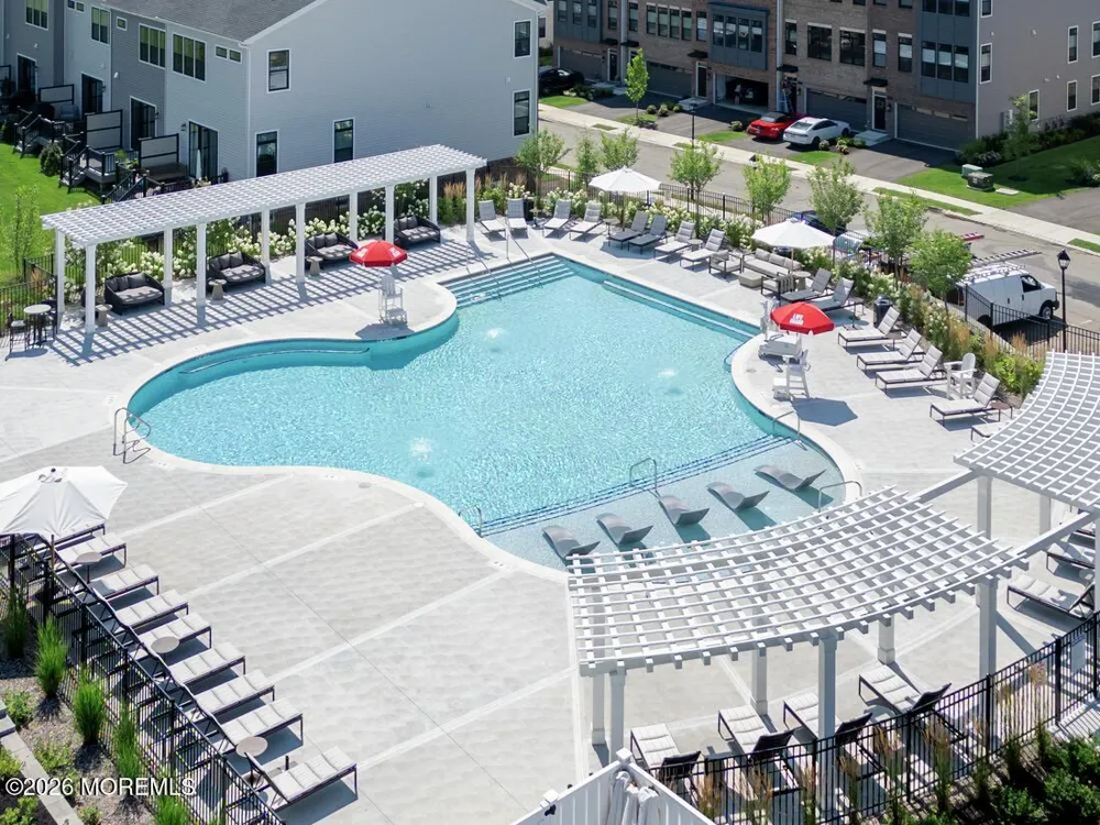 65 Augustus Drive Middletown, NJ 07748