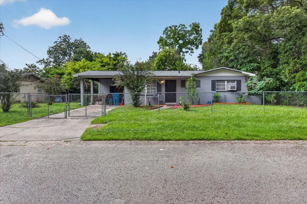 21385 LEHOUIER DRIVE Brooksville, FL 34601