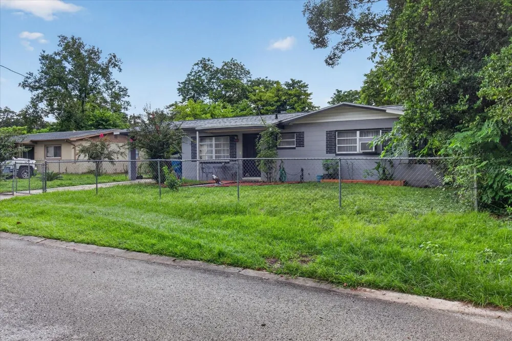 21385 LEHOUIER DRIVE Brooksville, FL 34601