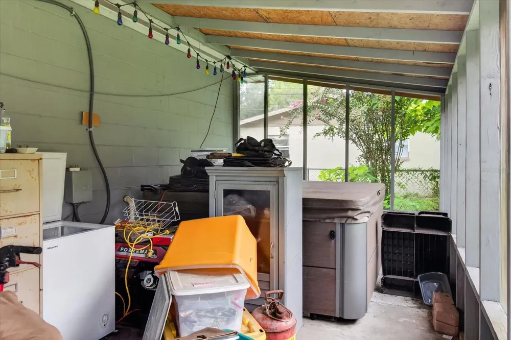 21385 LEHOUIER DRIVE Brooksville, FL 34601