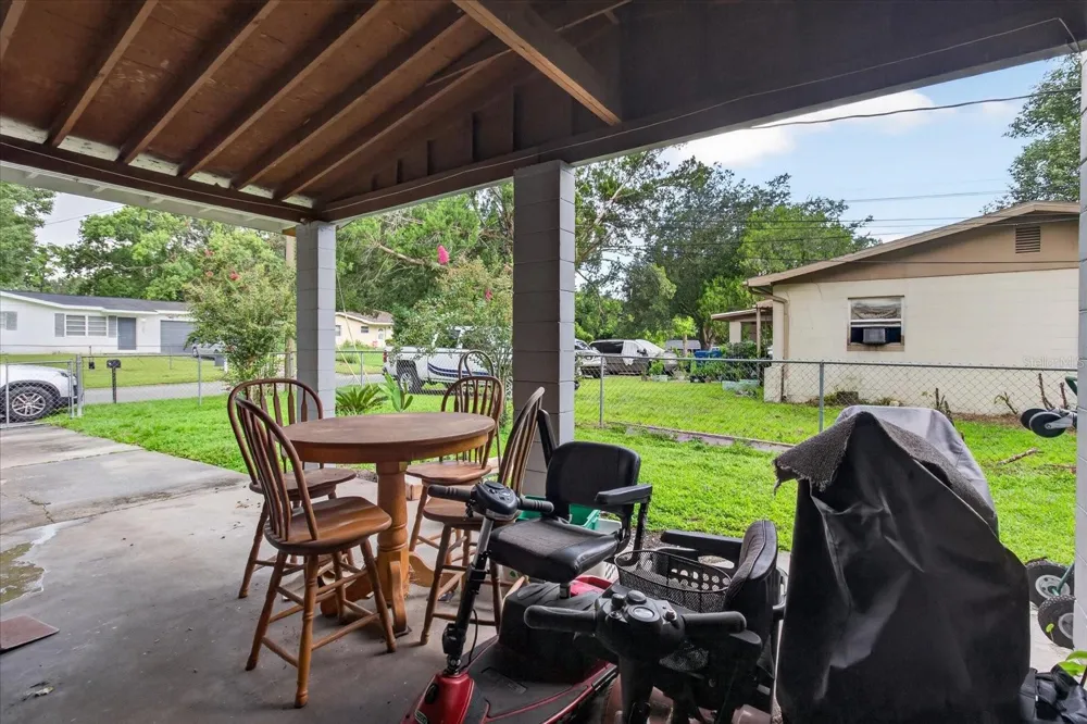 21385 LEHOUIER DRIVE Brooksville, FL 34601