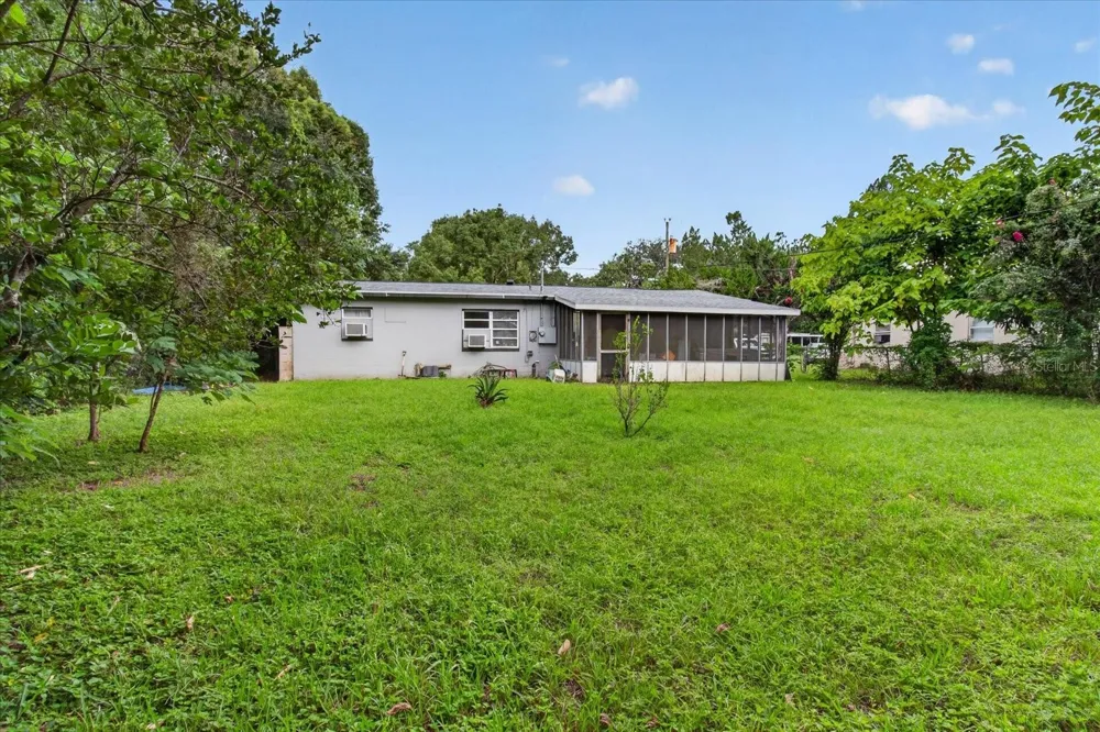 21385 LEHOUIER DRIVE Brooksville, FL 34601