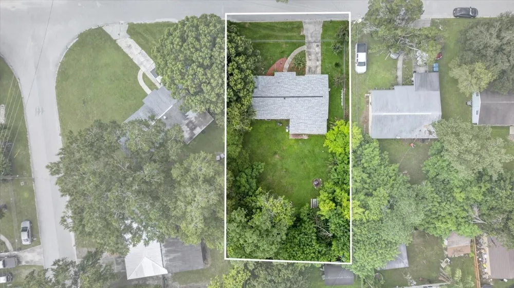 21385 LEHOUIER DRIVE Brooksville, FL 34601