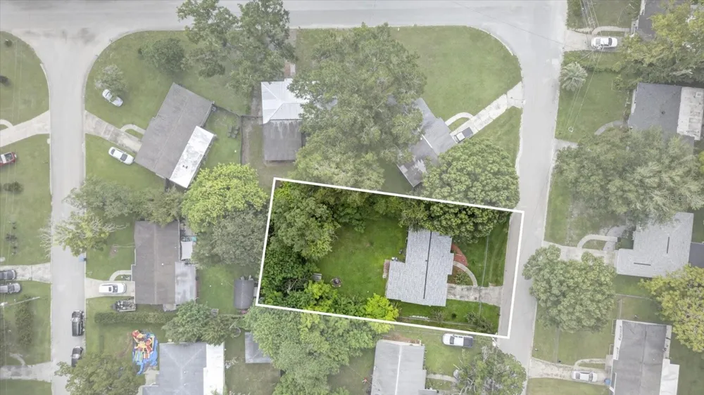 21385 LEHOUIER DRIVE Brooksville, FL 34601
