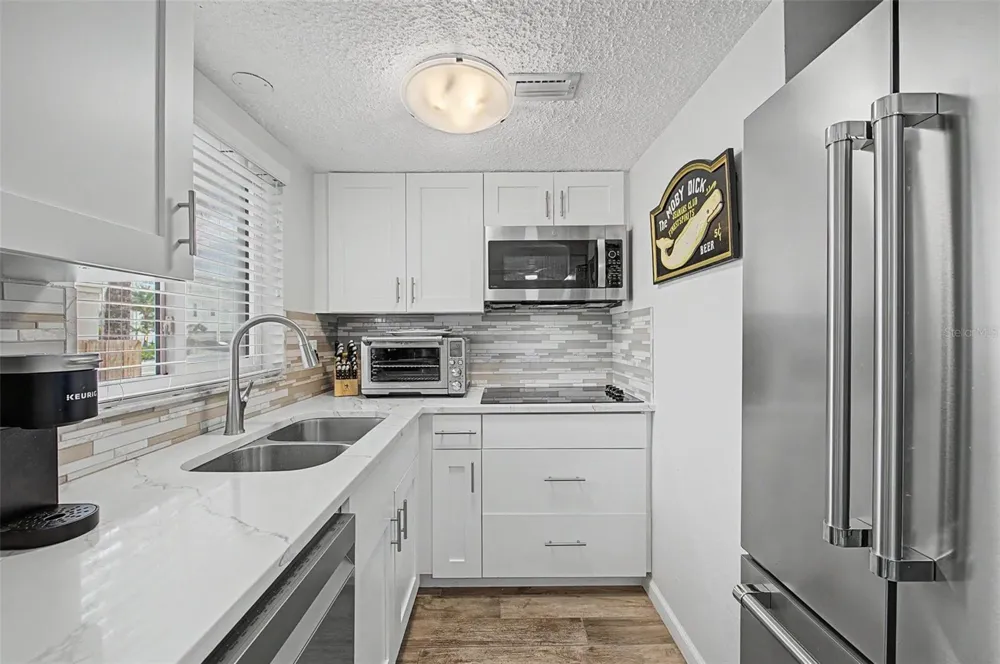 2110 GULF BOULEVARD #6 Indian Rocks Beach, FL 33785