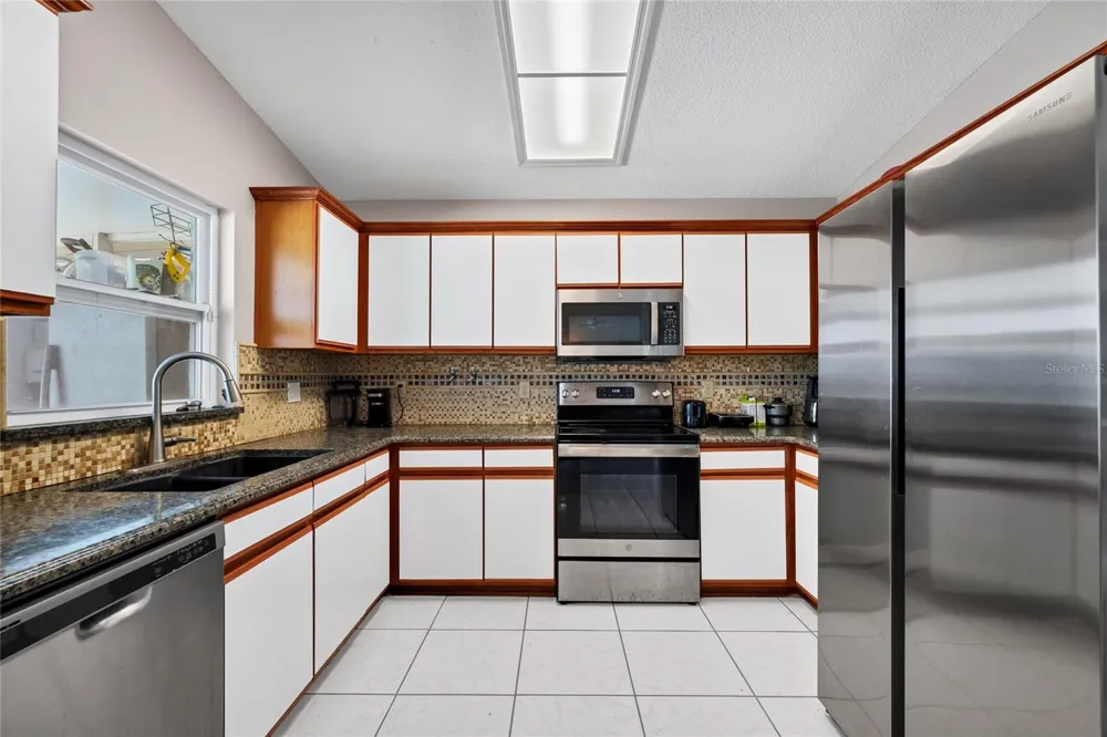 2619 HERON LANDING COURT Orlando, FL 32837