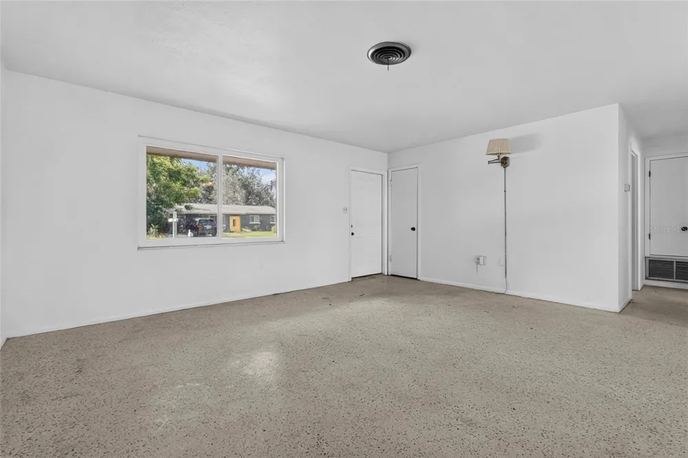4923 BROOKMEADE DRIVE Sarasota, FL 34232