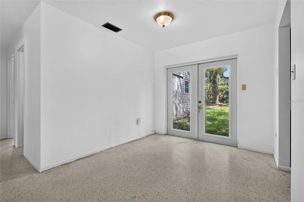 4923 BROOKMEADE DRIVE Sarasota, FL 34232