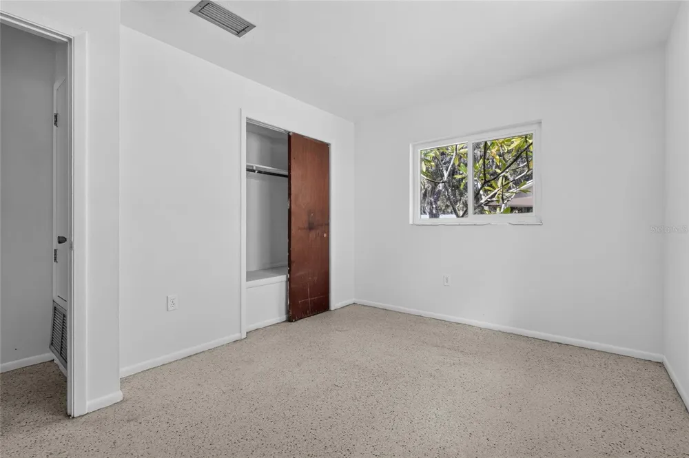 4923 BROOKMEADE DRIVE Sarasota, FL 34232