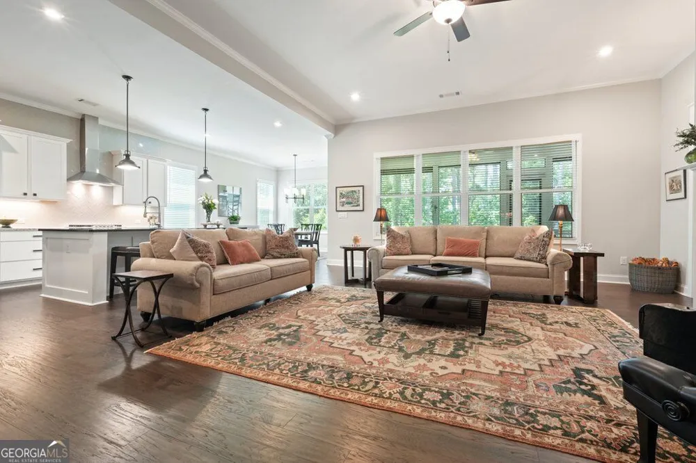 213 Fieldbrook XING Canton, GA 30115