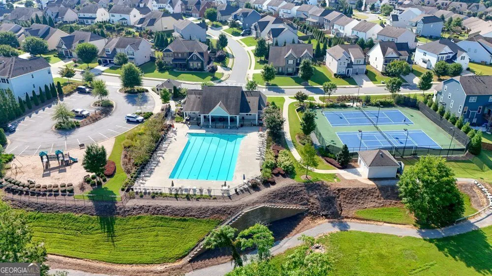 213 Fieldbrook XING Canton, GA 30115