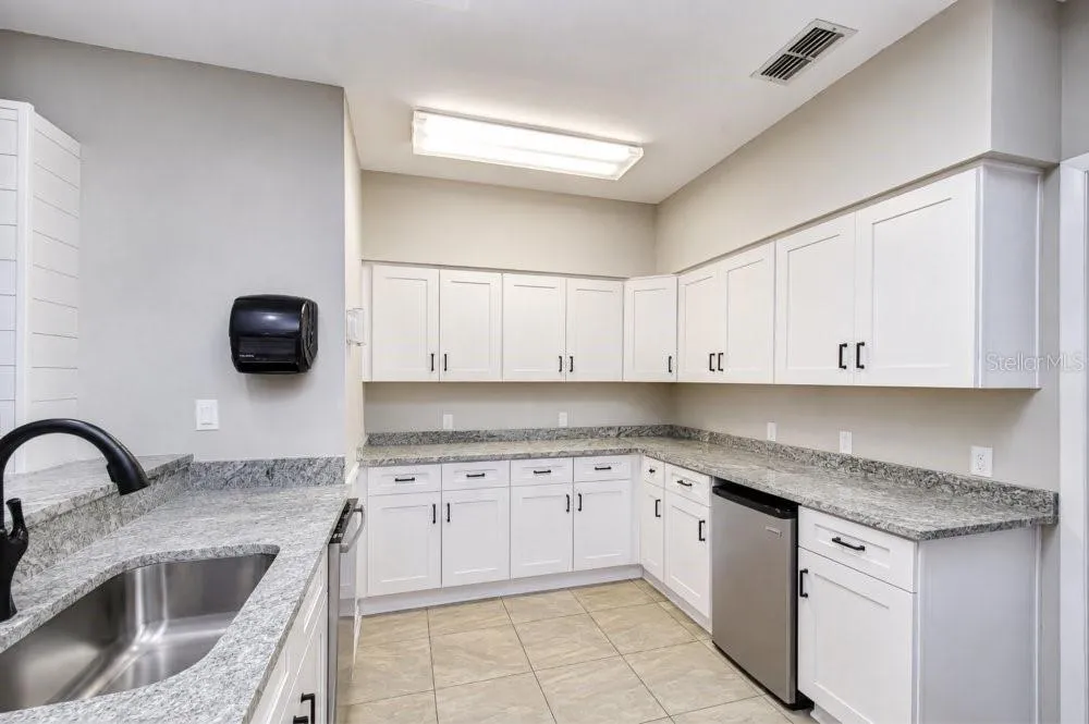 4925 MYRTLE OAK DRIVE #25 New Port Richey, FL 34653