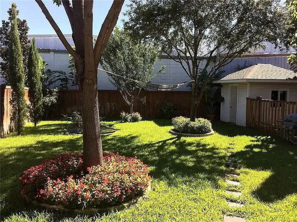 308 Ouida Road Irving, TX 75061