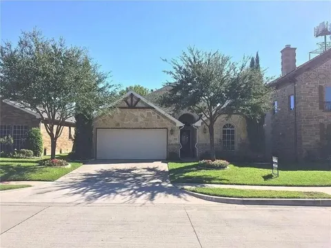 308 Ouida Road