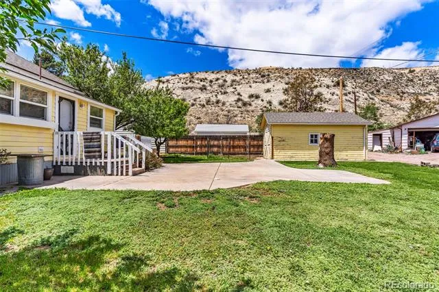 425 Pine Avenue Canon City, CO 81212