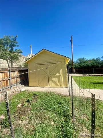 425 Pine Avenue Canon City, CO 81212