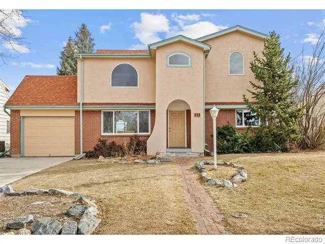 820 Lotus Way Broomfield, CO 80020