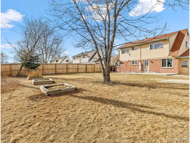 820 Lotus Way Broomfield, CO 80020