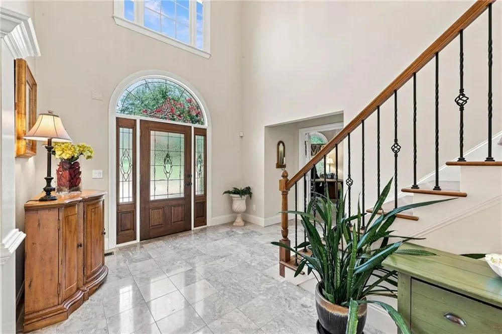 5359 Point South Drive Gainesville, GA 30504