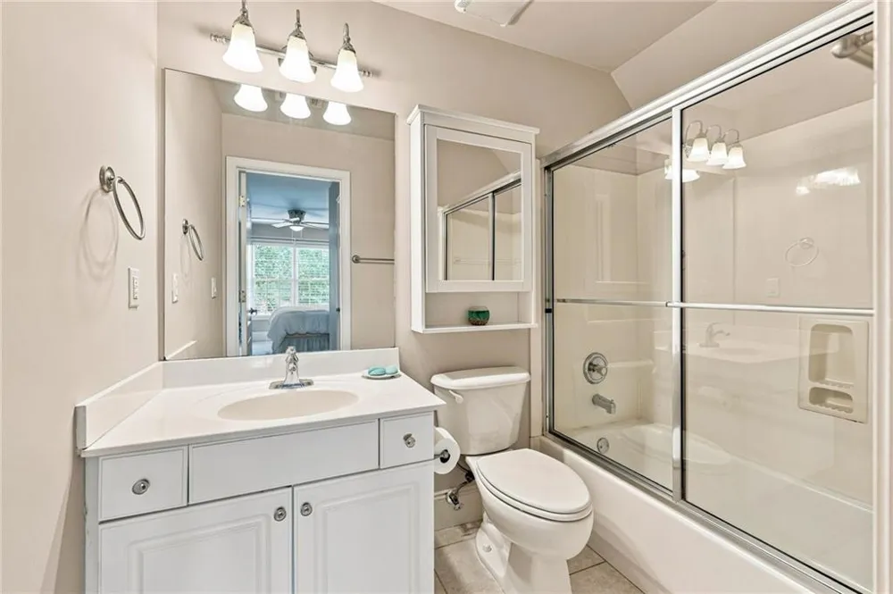5359 Point South Drive Gainesville, GA 30504