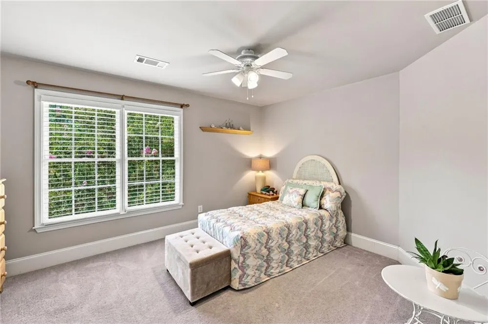 5359 Point South Drive Gainesville, GA 30504