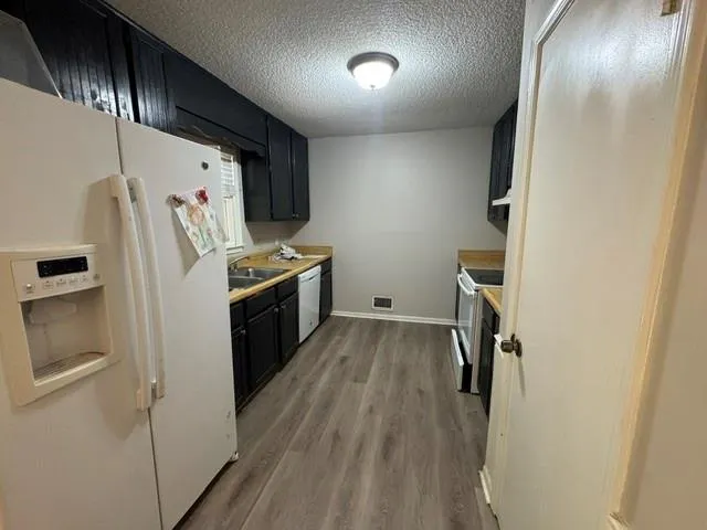 92 Fox Drive Dallas, GA 30157