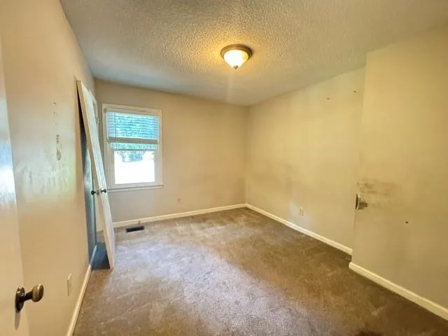 92 Fox Drive Dallas, GA 30157