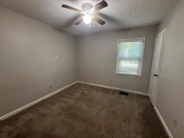 92 Fox Drive Dallas, GA 30157