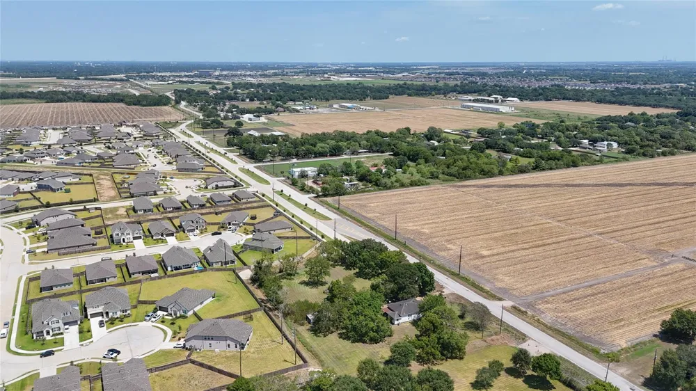 3422 Cottonwood School Road Rosenberg, TX 77471