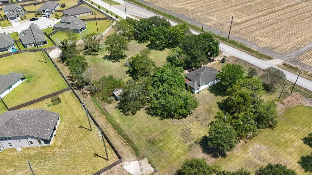 3422 Cottonwood School Road Rosenberg, TX 77471