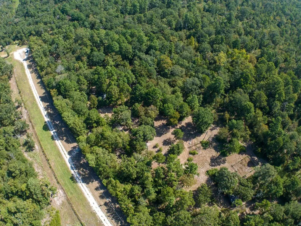 134 Cedar Ridge Huntsville, TX 77320
