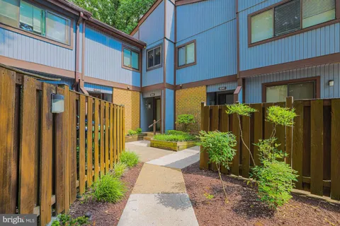 6343 RED CEDAR PLACE