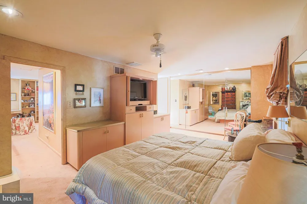 6343 RED CEDAR PLACE Baltimore, MD 21209
