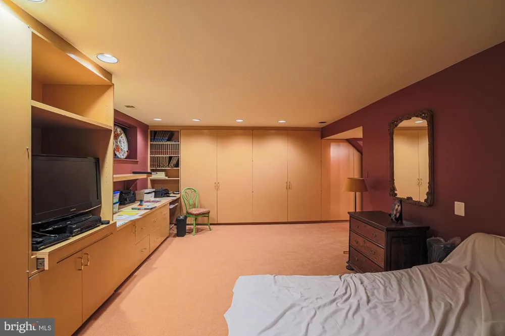 6343 RED CEDAR PLACE Baltimore, MD 21209