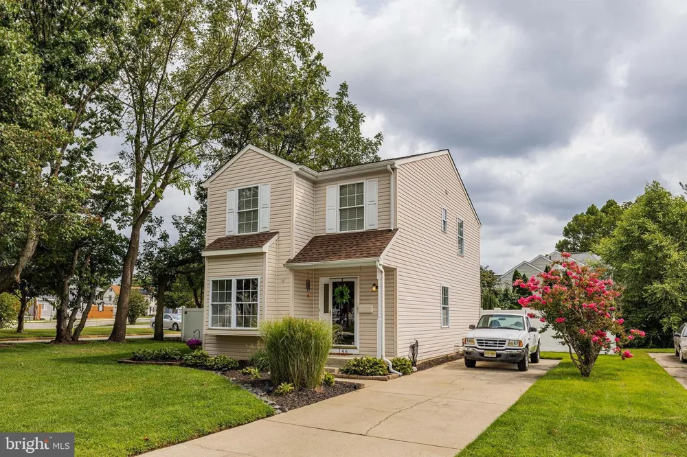 146 PINE AVENUE West Berlin, NJ 08091