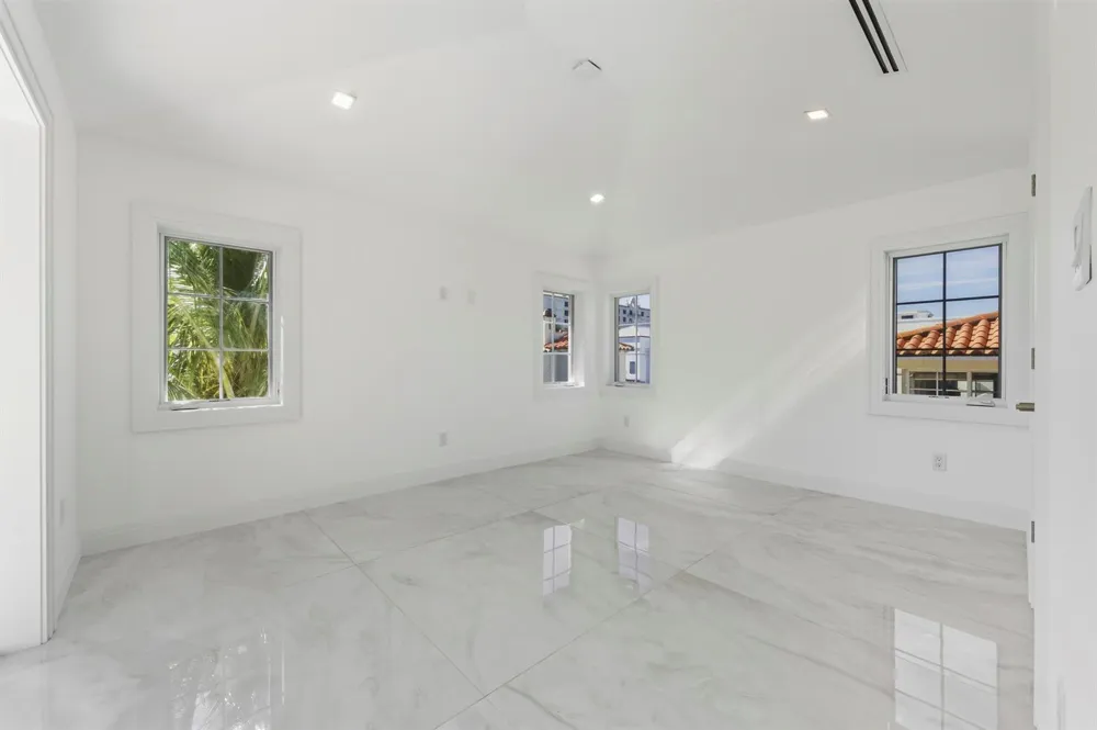 259 OLEANDER AVENUE Palm Beach, FL 33480