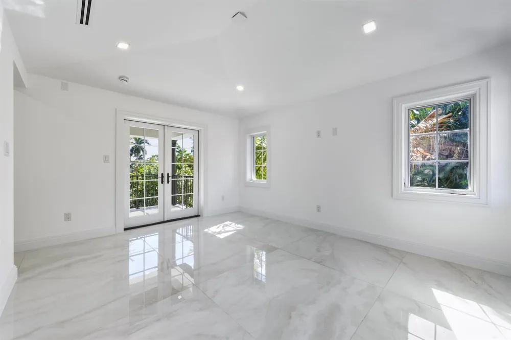 259 OLEANDER AVENUE Palm Beach, FL 33480