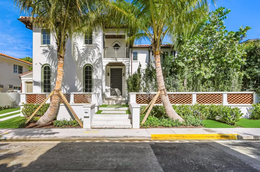 259 OLEANDER AVENUE Palm Beach, FL 33480
