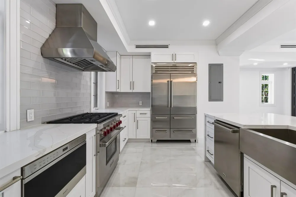 259 OLEANDER AVENUE Palm Beach, FL 33480