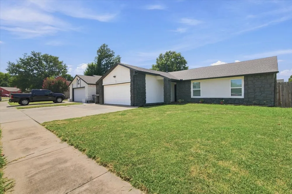 2912 S 123rd East Avenue Tulsa, OK 74129