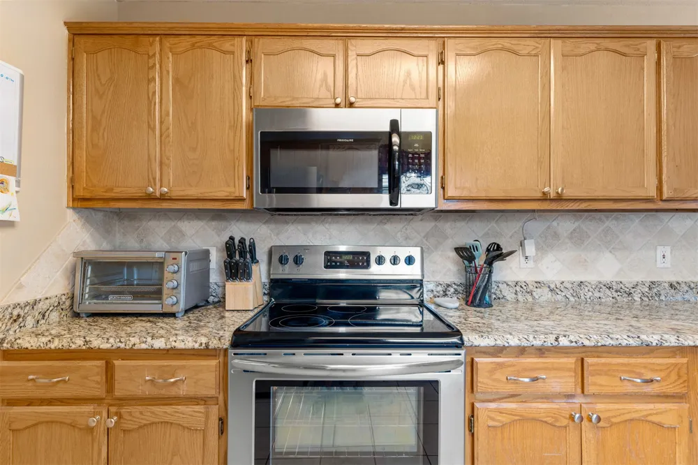 1717 W Jefferson Street Broken Arrow, OK 74011