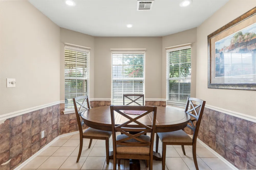 1717 W Jefferson Street Broken Arrow, OK 74011